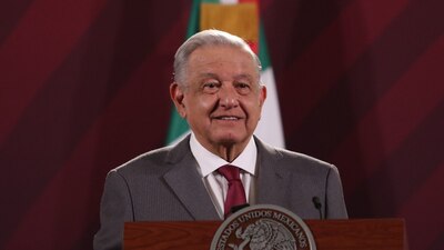 El Presidente recordó que su gobierno nacionalizó el litio