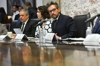 ¡Avanza! Ratifican en comisiones a Genaro Lozano como embajador en Italia