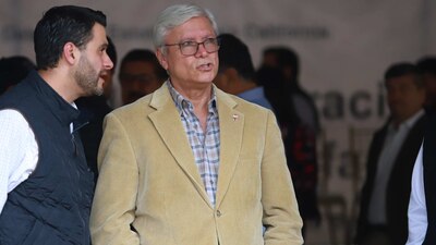 Jaime Bonilla insiste en que debe gobernar 5 años y no 2 como la legislación lo contempla