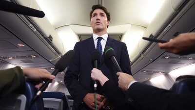 El primer ministro de Canadá se sintió avergonzado por una foto del pasado