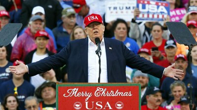 Durante su campaña, prometió construir un muro, generar 25 millones de empleos y acabar con ISIS