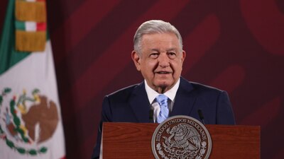 Arremetió contra la UNAM