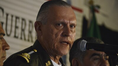 Cienfuegos pide un marco legal que dé certidumbre a la actuación de las Fuerzas Armadas