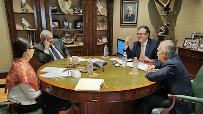 Migración y cooperación para el desarrollo y bienestar de ambos países fueron los temas que trataron