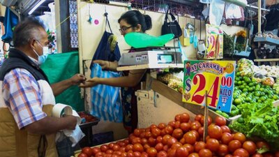 La inflación volvió a repuntar y se ubicó en 7.77% anual, según el Instituto Nacional de Estadística y Geografía