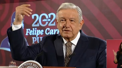 Luisa María Alcalde acudió a la conferencia para volver a explicar el tema de la sobrerrepresentación