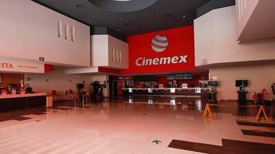 Los cines que decidió cerrar la cadena se encuentran fuera de la zona de la capital mexicana