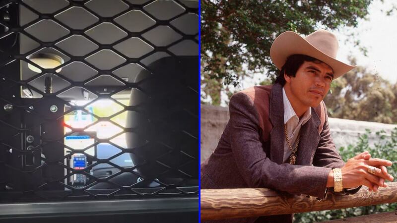 “¡Ahí les voy!“: Migrante mexicano pide canción de Chalino Sánchez al ser deportado