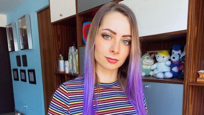 La influencer es acusada de compartir pornografía infantil