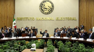 El Órgano Interno de Control presentó su Informe Anual 2016