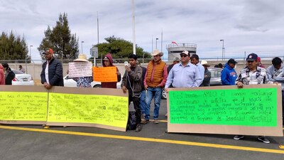 Los manifestantes querían exponer sus casos ante el Presidente