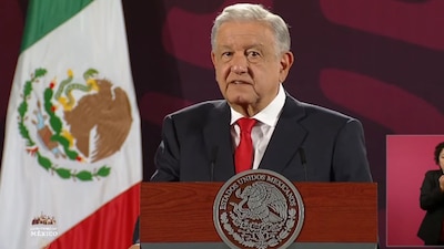 El mandatario mexicano reveló que tendrá otra reunión con padres de los 43 estudiantes de Ayotzinapa