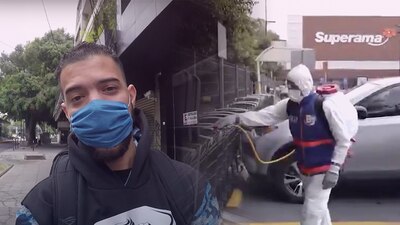 El videoblogger 'Soy David Show' tiene coronavirus, razón que no le impidió salir a hacer compras