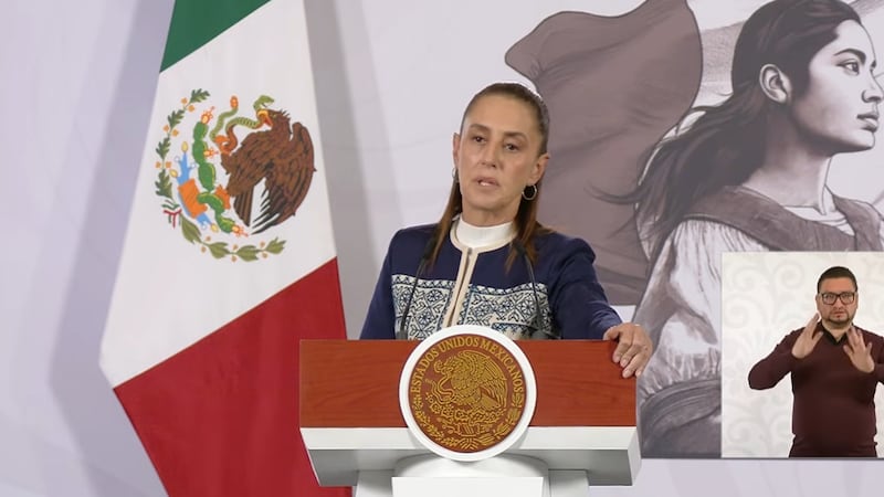 Aterrizaje de aeronave militar de EU se autorizó en octubre, pero no por el Senado: Sheinbaum