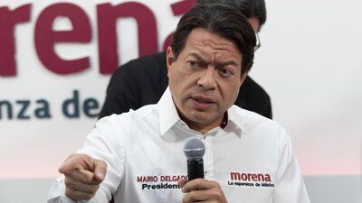 El dirigente criticó la campaña de "terror judicial" contra el gobernador electo