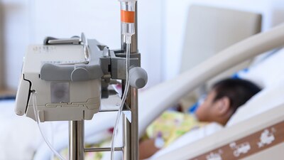 Los padres de familia denunciaron que hacen falta cinco medicamentos distintos para los tratamientos contra el cáncer de los menores.