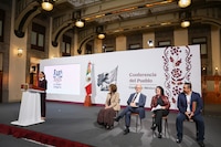 CNTE consultará con el gremio si decide levantar plantón tras propuesta: Sheinbaum