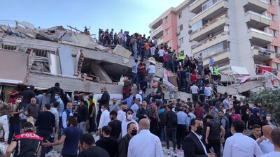 Se reportaron daños también en la isla griega de Samos, a edificios y caminos