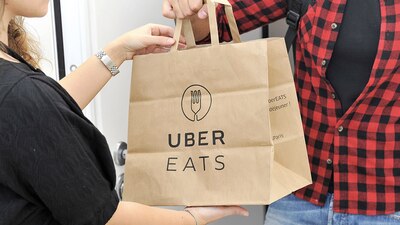 La oposición afirma que los nuevos impuestos se traducirán en el bolsillo del consumidor