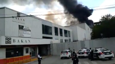 En el lugar ya hay elementos de protección civil y bomberos