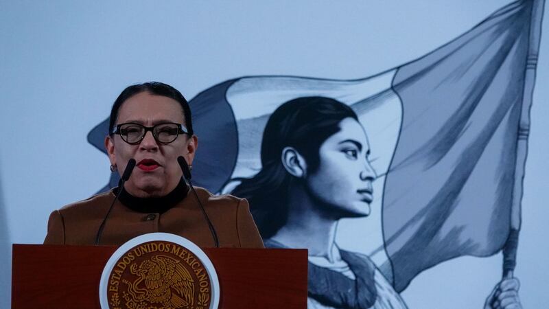 Por viaje de Sheinbaum a la Celac, Rosa Icela encabezará la mañanera del 9 de abril