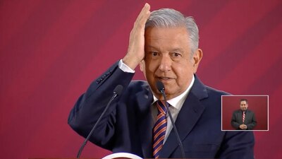 Andrés Manuel López Obrador dijo que pese a las dificultades no cederá ante las presiones de sus opositores