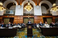 Reitera México que no habrá trato directo con Ecuador, tras toma de Embajada