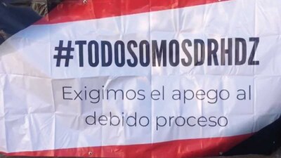 Al médico lo acusan hoy de lesiones dolosas calificadas, inicialmente lo detuvieron por lesiones culposas calificadas, aseguró su defensa.