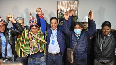El candidato cercano a Evo Morales se declaró ganador de los comicios presidenciales