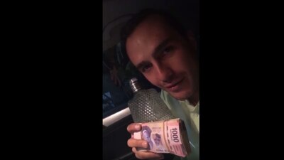 El precandidato a la alcaldía de Jalpan fue captado en estado de ebriedad y presumiendo un fajo de billetes.