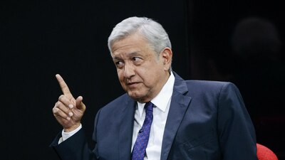 López Obrador es el presidente nacional de Morena, partido que fundó