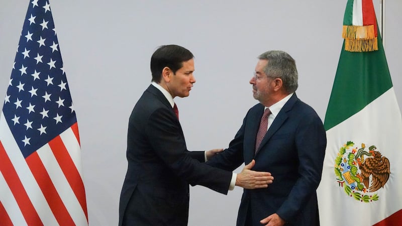 De la Fuente sostiene llamada con Marco Rubio sobre la relación bilateral México-EU