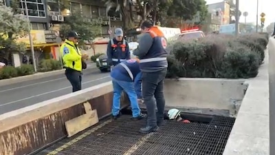 El fuego se originó por una fogata que iniciaron personas en situación de calle