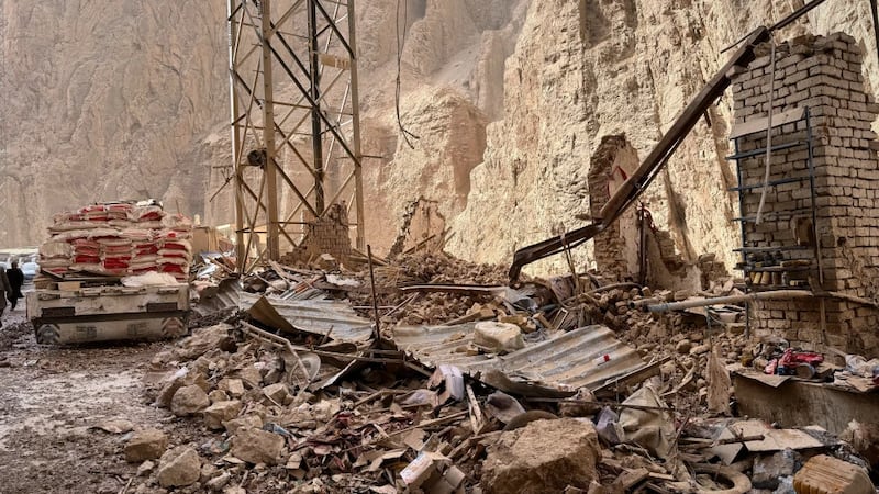 Sismo de 6.3 sacude a Afganistán; deja 20 muertos y 640 heridos