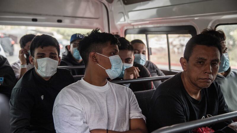 Migrantes deportados de EU serán enviados a la frontera entre México y Guatemala