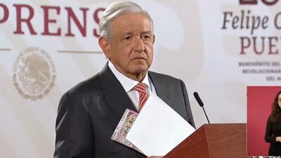 Fue la legisladora local María del Rosario Morales quien propuso que se coloque la placa conmemorativa del mandatario