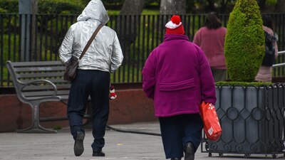 También se esperan lluvias aisladas y chubascos con posibles descargas eléctricas en varias zonas