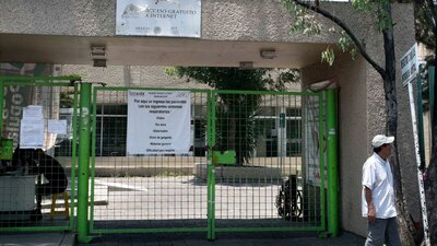 Los hospitales que atienden a pacientes de COVID-19, ubicados en el Valle de México, están saturados