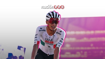 ¿Quién es Isaac del Toro y cuánto dinero ganó tras hacer historia en el Tour de Francia?