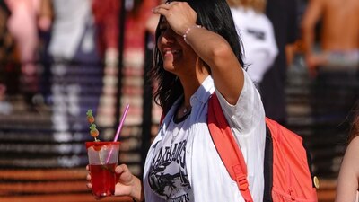 Se ha estimado que a lo largo del día prevalecerá el ambiente cálido, sin probabilidad de lluvia