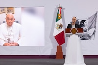 Sheinbaum muestra video inédito del Papa Francisco hablando de los mexicanos