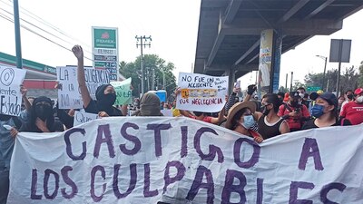 Los manifestantes piden justicia y responsables por el desplome del tramo de la Línea 12 del Metro
