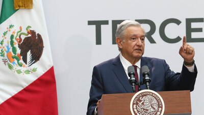 Durante su mensaje en Palacio Nacional, el presidente de México llamó a los ciudadanos a construir un mejor México