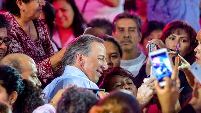 El candidato del PRI tiene ya porras oficiales