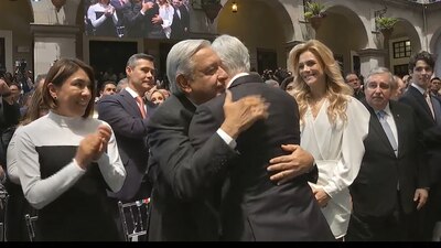 El Presidente asistió por primera vez a un acto de rendición de cuentas de un gobernador