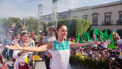 Los abuelos de la aspirante a candidata presidencial de Morena son de origen judio y europeo