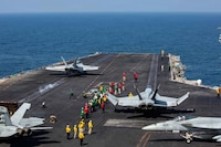 EU destruye 9 buques de guerra de la Armada iraní, revela Trump