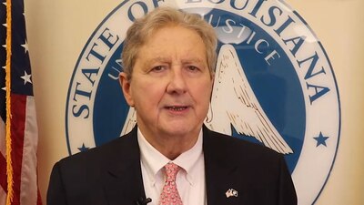 El senador republicano criticó la economía mexicana, además insistió en que EU intervenga en territorio mexicano