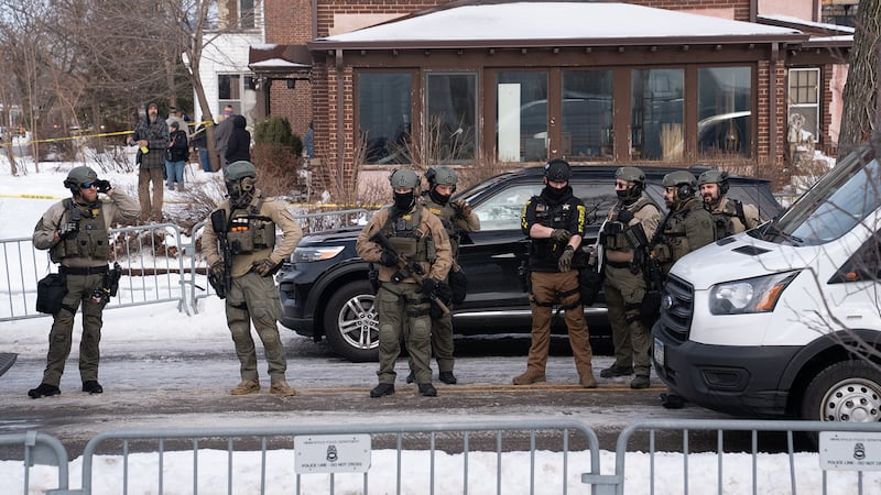 SRE reporta que 13 mexicanos han muerto durante operativos de ICE en EU