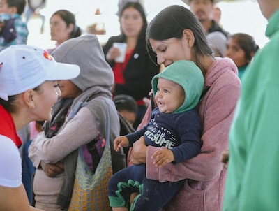 Familias indígenas desplazadas.